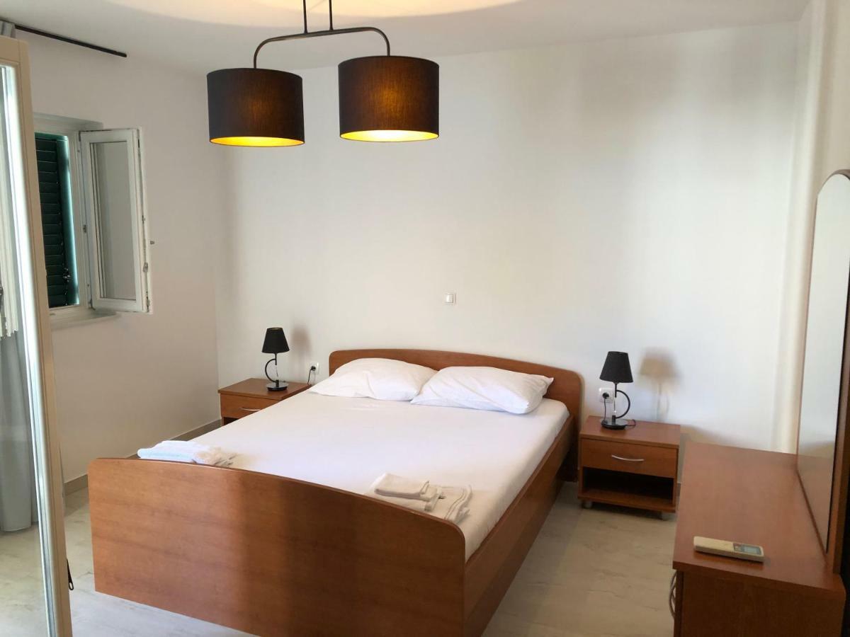 Adriatic House Apartment Novalja Bagian luar foto